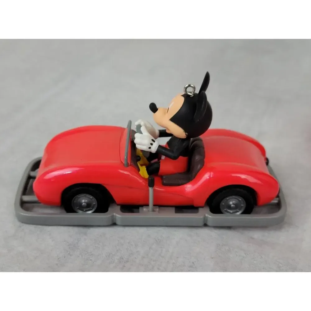 Hallmark Keepsake *Disney Autopia Mickey* Futuristic Freeway to Fun Ornament NIB